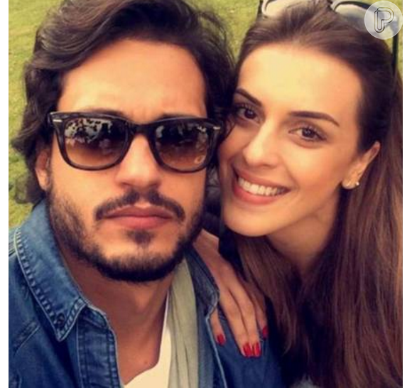 Raphael Vianna e Angela Munhoz estão namorando. O casal viajou para Campos do Jordão, em São Paulo, recentemente
