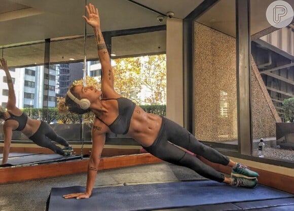 A musa fitness Gabriela Pugliesi está sempre compartilhando em seu Instagram momentos de prática de exercícios físicos