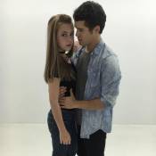 Klara Castanho posa para ensaio com ator de 'Os Dez Mandamentos': 'Namorados?'