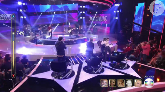 Programa 'SuperStar' tem tropeço de vocalista, choro de Daniela Mercury e críticas ao cabelo da cantora na tarde deste domingo, 05 de junho de 2016