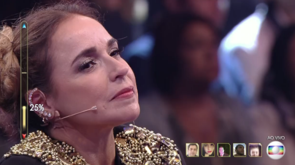 'SuperStar' tem tropeço, choro de Daniela Mercury e crítica ao cabelo da cantora