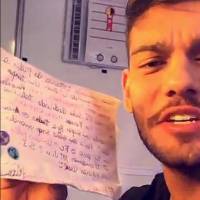 Lucas Lucco mostra carta inusitada que ganhou de fã: 'Um pedaço de bacon'