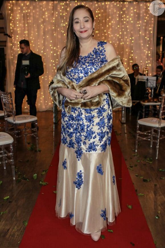 Sonia Abrão foi uma das convidadas do casamento de Pepê e Thalyta Santos