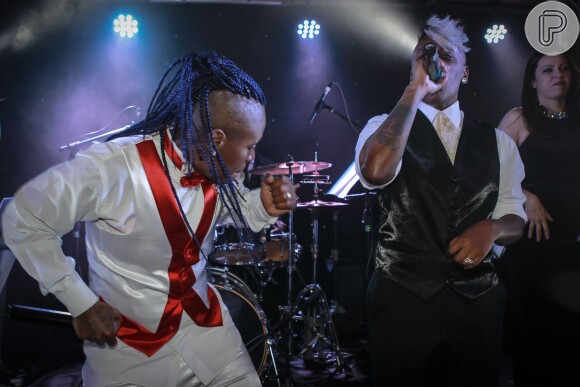 Pepê, da dupla com Neném, se casou com Thalyta Santos, grávida de gêmeos, na noite desta segunda-feira, 13 de junho de 2016