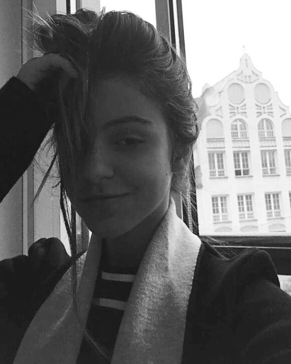 Pally Siqueira em uma selfie ao chegar a Munique: 'Cheguei!'