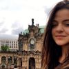 Pally Siqueira reclama da 'cara de sono' em foto postada na sua conta do Instagram, em Dresden, mas declara animada: 'Está valendo!'