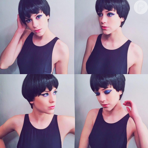 Recentemente, Sophia publicou uma foto usando peruca causando dúvidas da mudança de visual nos fãs