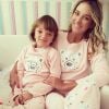 Ticiane Pinheiro se divertiu ao mostrar ela e a filha, Rafaella Justus, com pijamas iguais nesta quarta-feira, 15 de junho de 2016
