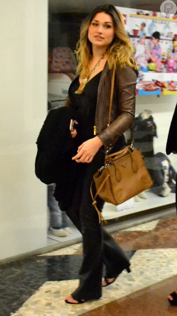 A filha de Xuxa Meneghel irá viajar para os Estados Unidos no próximo semestre para estudar moda