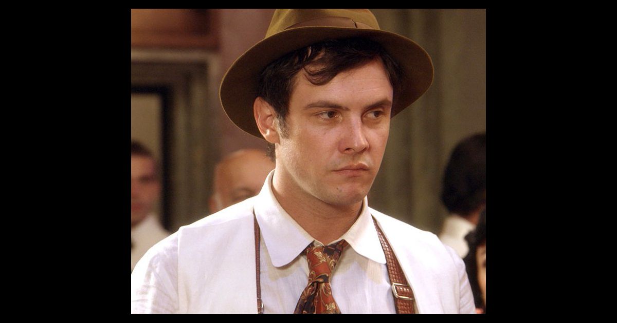 Candinho, em cenas que vão ao ar nos próximos capítulos de 'Êta Mundo