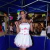 A modelo fitness Gracyanne Barbosa foi a noivinha da festa junina da escola de samba X9 Paulistana, no domingo (19)