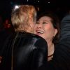 Xuxa Meneghel também se encontrou com dona Kika Sato, mãe de Sabrina Sato, na estreia VIP de 'Os Dez Mandamentos - O Musical'