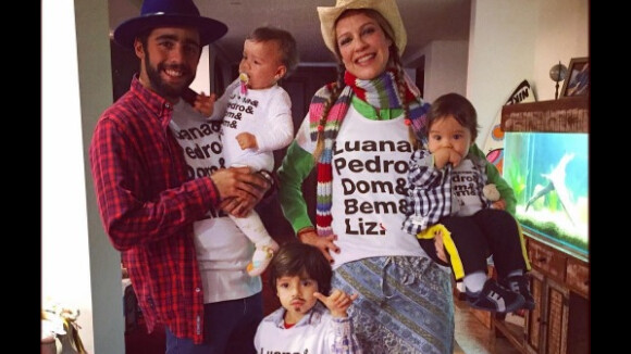 Luana Piovani mostra a família em clima junino com camisetas iguais