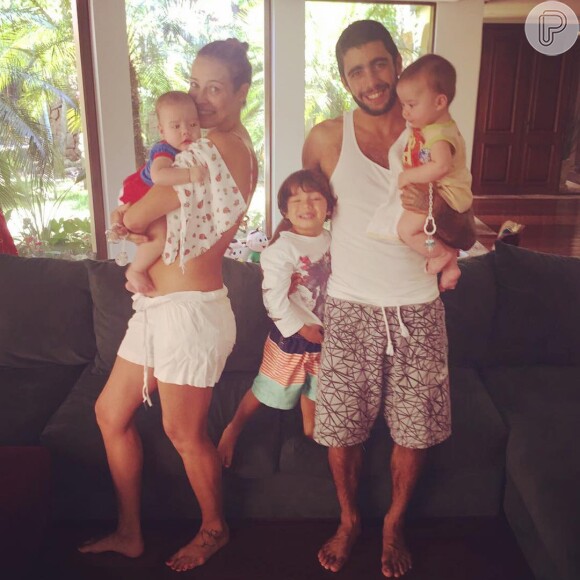 Luana Piovani é mãe de Dom, de 4 anos, e dos gêmeos Liz e Bem, de 9 meses