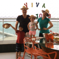 Wesley Safadão supera polêmica e curte festa junina com os filhos, Yhudy e Ysis