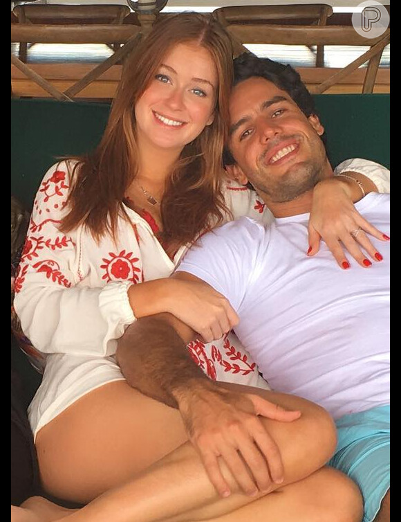 Marina Ruy Barbosa e Xandinho Negrão assumiram namoro após passar Réveillon 2016 em Fernando de Noronha