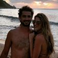 Rafa Brites está grávida do primeiro filho com o apresentador Felipe Andreoli