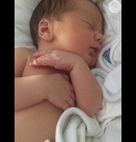 Antônio, filho de Paloma Duarte e Bruno Ferrari, nasceu no dia 22 de abril de 2016