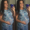 Thais Fersoza, grávida de Melinda, fruto do seu casamento com Michel Teló, escolheu um vestido azul para curtir o sábado de sol neste dia 02 de julho de 2016