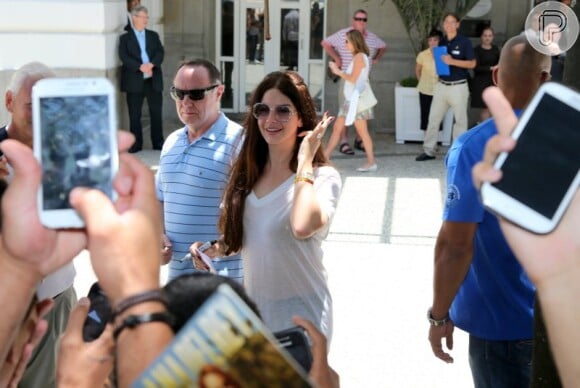 Lana Del Rey está hospedada no Copacabana Palace, na Zona Sul do Rio de Janeiro