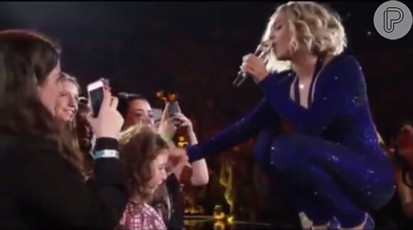 Beyoncé canta a música 'Irreplaceable' para Sophie