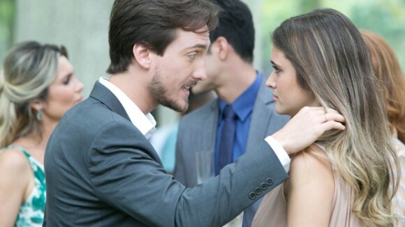 'Além do Horizonte':Lili (Juliana Paiva) termina o noivado com Marcelo