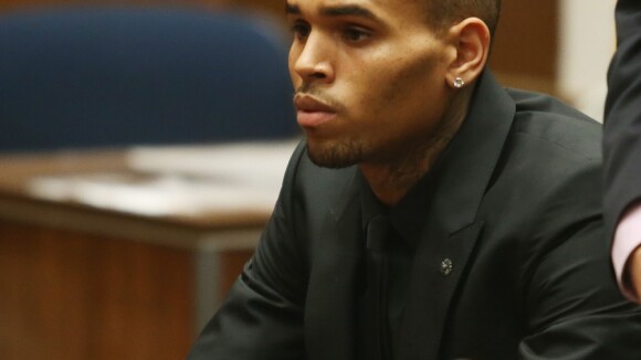 Chris Brown é condenado a ficar três meses em clínica de reabilitação