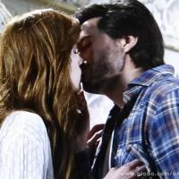 Em 'Amor à Vida', Thales e Natasha se beijam e ele se declara: 'Te amo'
