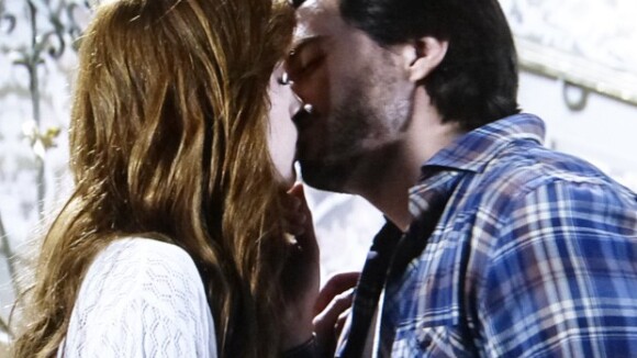 Em 'Amor à Vida', Thales e Natasha se beijam e ele se declara: 'Te amo'