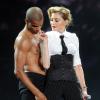 Madonna colocou um ponto final em seu namoro de dois anos com o dançarino Brahim Zaibat