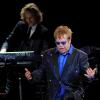 Elton John agitou o público em seu show no Brasil