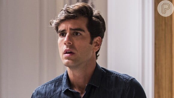 Felipe (Marcos Pitombo) se desespera ao saber que Shirlei (Sabrina Petraglia) foi presa, na novela 'Haja Coração'