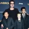 Brad Pitt reencontrou os filhos pela primeira vez desde que Angelina Jolie entrou com pedido de divórcio no dia 19 de setembro de 2016