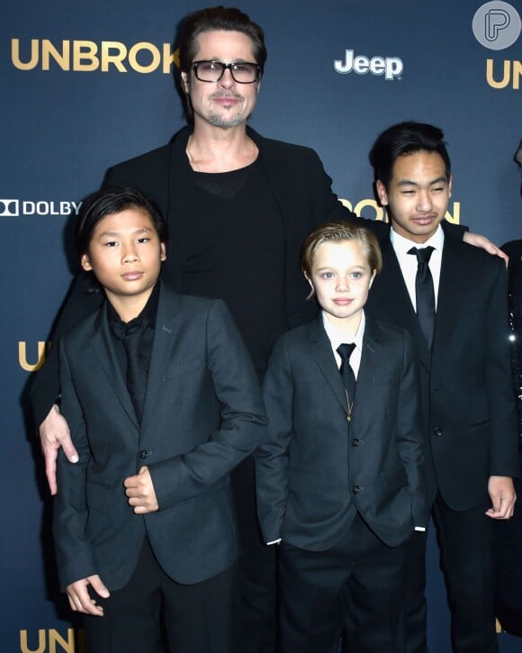 Brad Pitt reencontrou os filhos pela primeira vez desde que Angelina Jolie entrou com pedido de divórcio no dia 19 de setembro de 2016