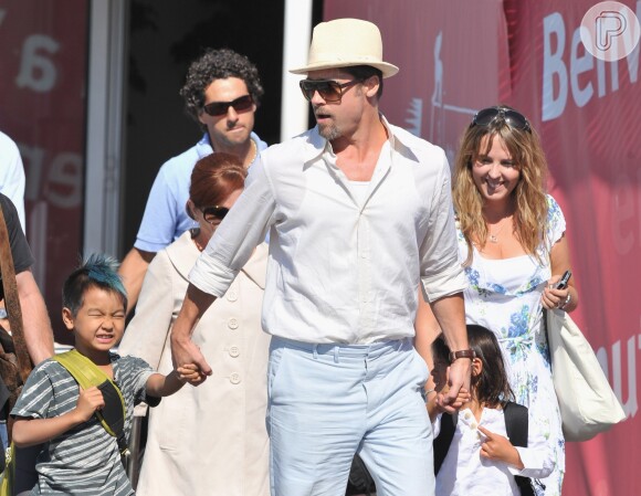 Brad Pitt só viu os filhos nesta semana após quase um mês separado de Angelina Jolie