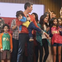 Marcio Garcia ganha homenagem dos filhos no último episódio de 'Tamanho Família'