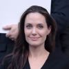 Angelina Jolie emagreceu 4 kg mais magra após a separação, afirma fonte ligada à atriz