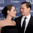 Brad Pitt tem provas contra Angelina Jolie para ter a guarda dos filhos, afirma revista americana nesta sexta-feira, dia 14 de outubro de 2016