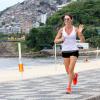 Glenda Kozlowski correu na orla da Zona Sul do Rio de Janeiro, nesta terça-feira, 17 de dezembro de 2013