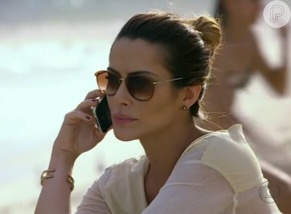 Os óculos escuros de Bianca (Cleo Pires) também entraram para a lista dos mais pedidos na Globo