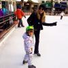 'Patinação no gelo com minha princesa', escreveu Ticiane Pinheiro sobre a filha Rafaella Justus no Instagram neste sábado, 4 de janeiro de 2014