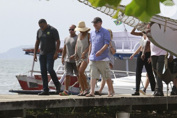 Rihanna chegou à Ilha Grande no início da tarde