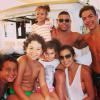 Ronaldo e Paula com os filhos do ex-jogador