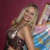 Ellen Rocche é Rainha de Bateria da Rosas de Ouro no Carnaval paulista