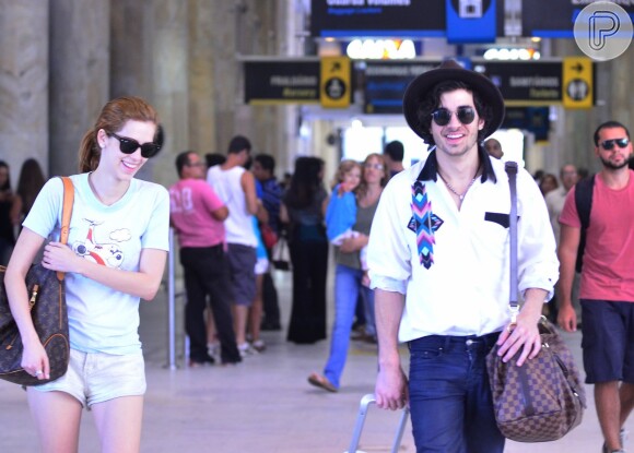 Pouco mais de uma hora depois, Sophia e Fiuk desembarcaram no aeroporto Santos Dumont, no Rio de Janeiro