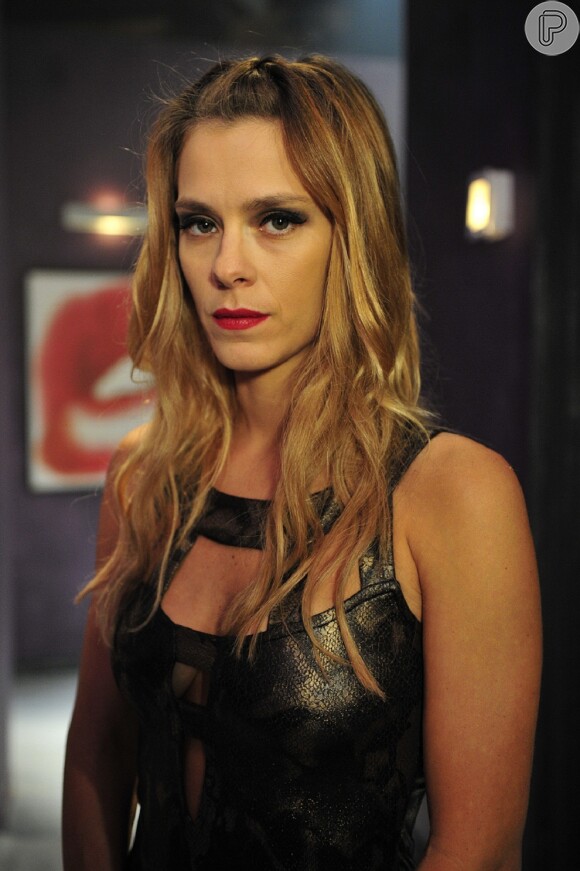 Jéssica, a personagem de Carolina Dieckmann em 'Salve Jorge', vai morrer no capítulo da novela do dia 22 de janeiro de 2013