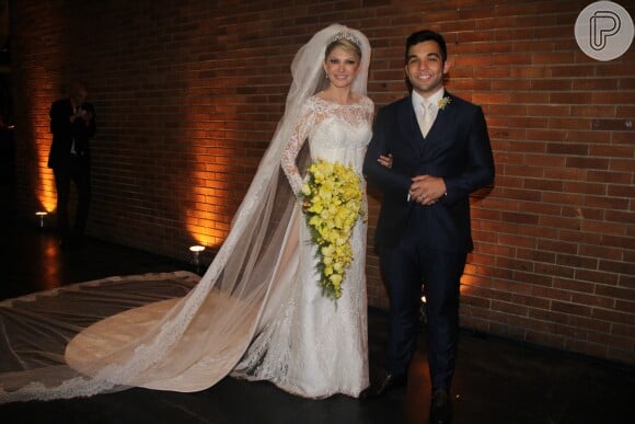 Jonathan Costa e Antonia Fontenelle se casaram em dezembro de 2015