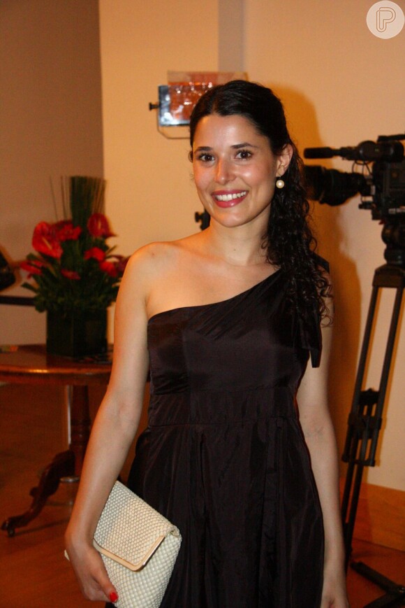 Manuela do Monte deve ser a protagonista do remake de 'Chiquititas' no SBT em 2013