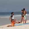 Ricardo Pereira e a esposa Francisca Pinto tiveram aulas de stand up paddle nesta quinta-feira, 30 de janeiro de 2014, na Barra da Tijuca