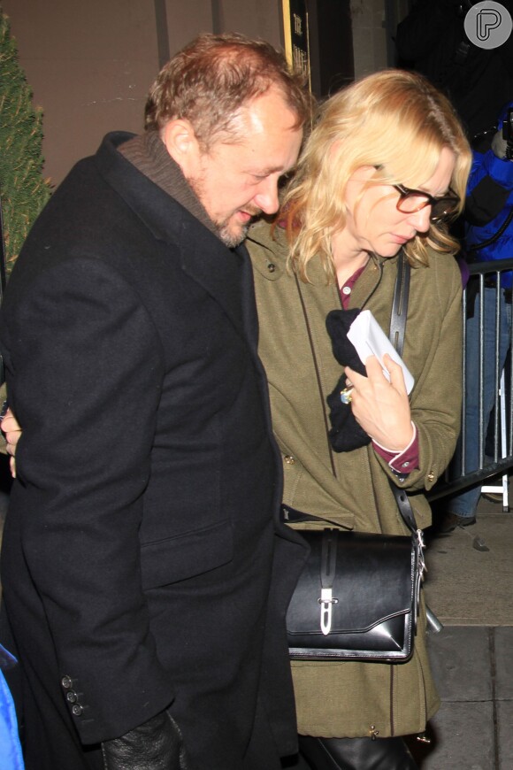 Cate Blanchett também velou o corpo do amigo nesta quinta-feira, 6 de janeiro de 2014